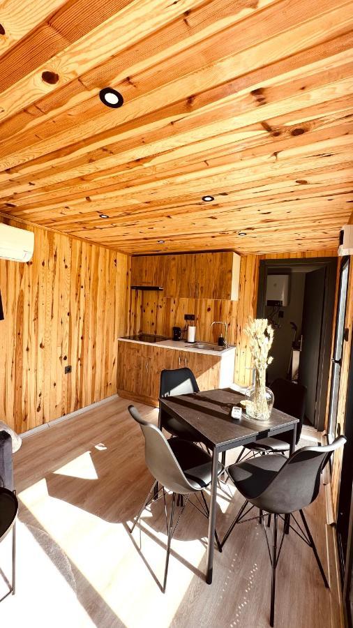 Luxe Tiny House Bij Het Leekstermeer Matsloot 外观 照片