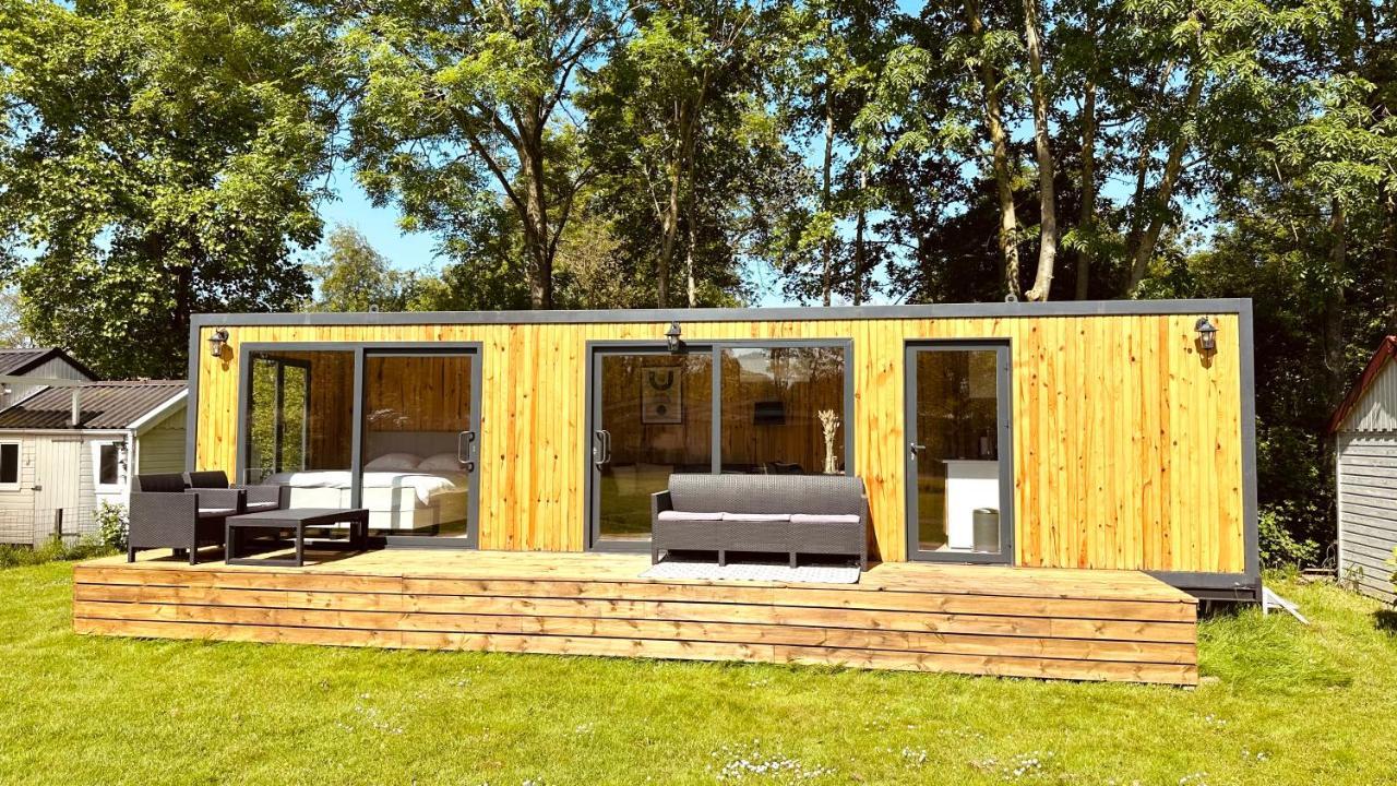 Luxe Tiny House Bij Het Leekstermeer Matsloot 外观 照片