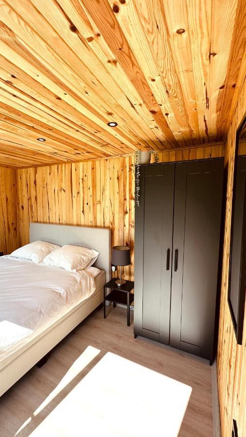 Luxe Tiny House Bij Het Leekstermeer Matsloot 外观 照片