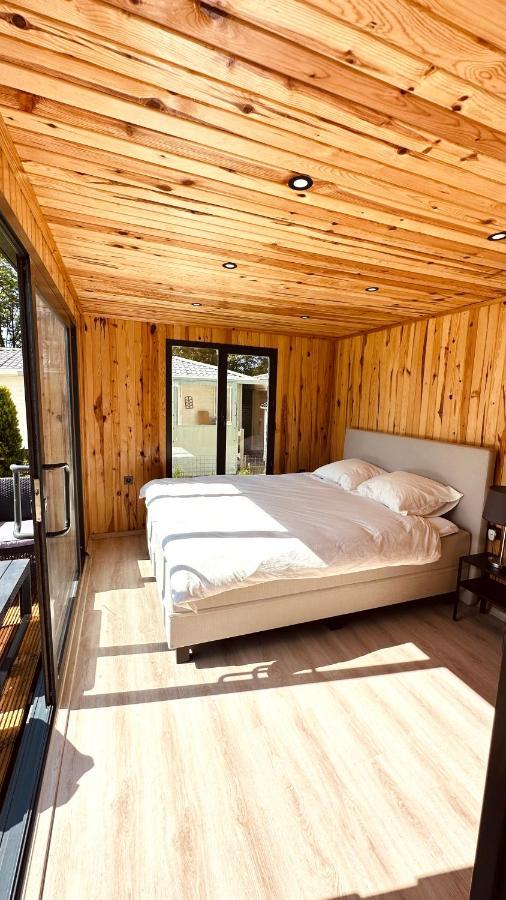 Luxe Tiny House Bij Het Leekstermeer Matsloot 外观 照片